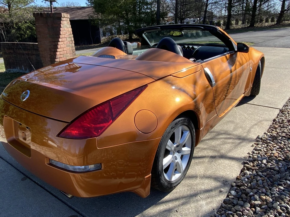 2005 Nissan 350Z 5th Gen - Image 6 of 31