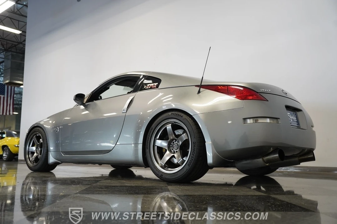 2005 Nissan 350Z 5th Gen - Image 11 of 12