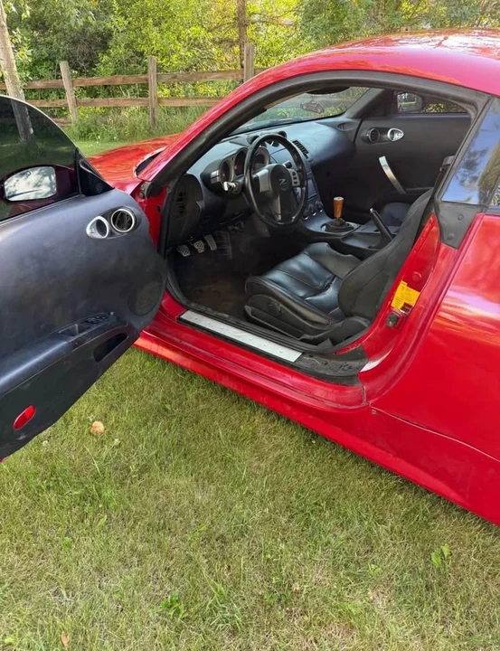 2005 Nissan 350Z 5th Gen - Image 5 of 5