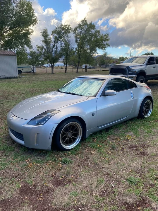 2005 Nissan 350Z 5th Gen - Image 2 of 9