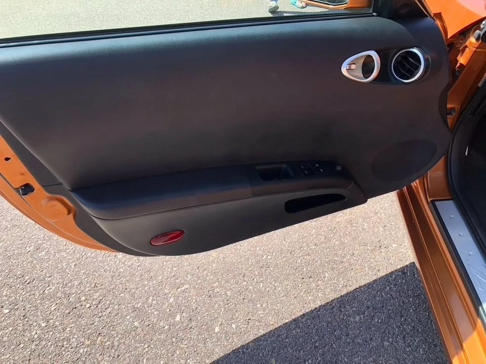 2005 Nissan 350Z 5th Gen - Image 15 of 19