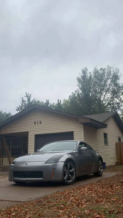 2005 Nissan 350Z 5th Gen - Image 4 of 9