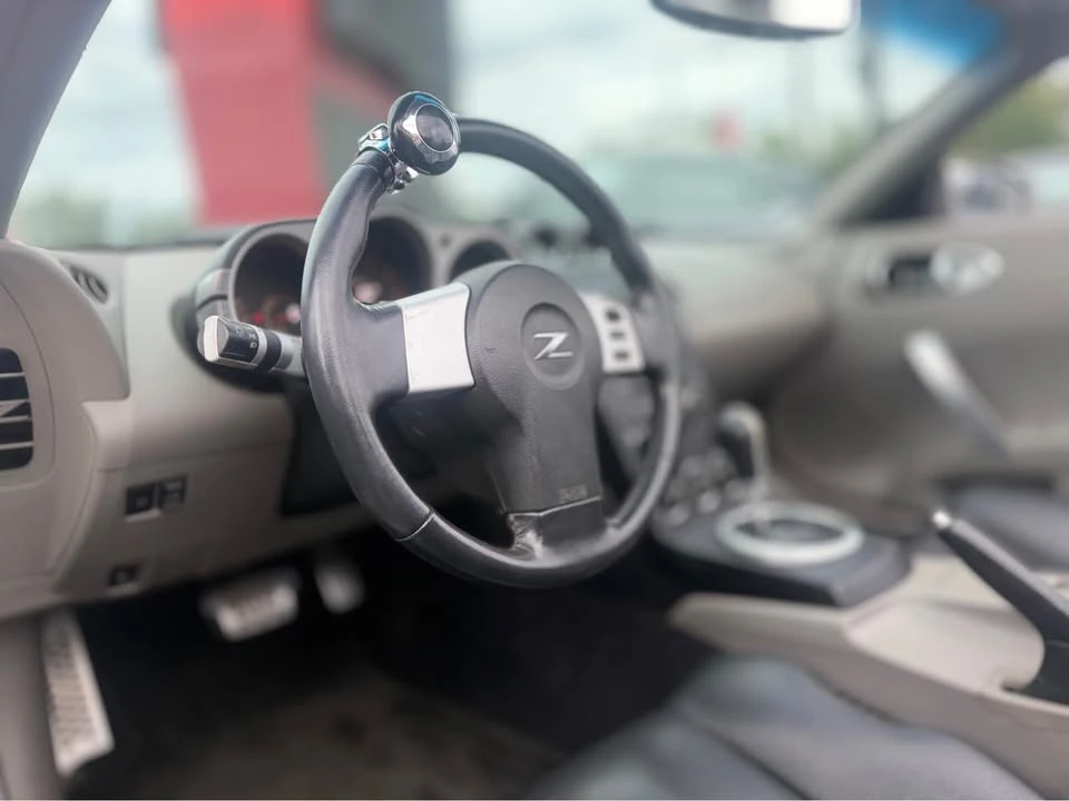 2005 Nissan 350Z 5th Gen - Image 6 of 7