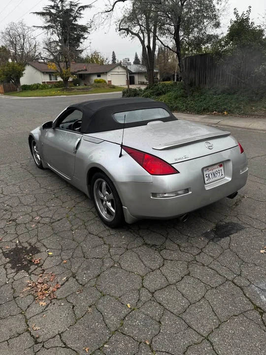 2005 Nissan 350Z 5th Gen - Image 5 of 10