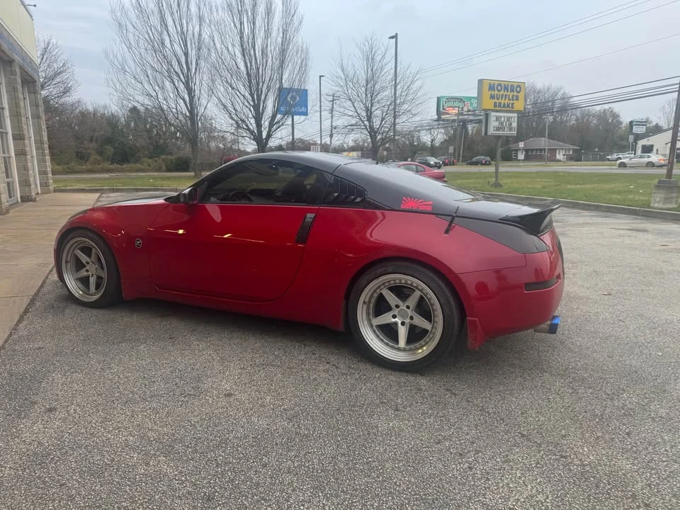 2005 Nissan 350Z 5th Gen - Image 2 of 9