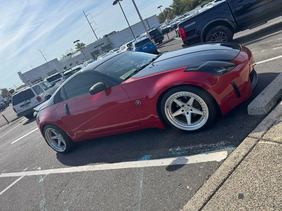 2005 Nissan 350Z 5th Gen - Image 3 of 9
