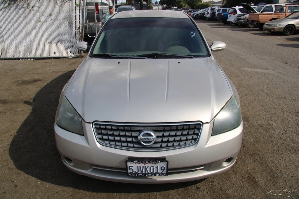 2005 Nissan Altima 3rd Gen - Image 9 of 21