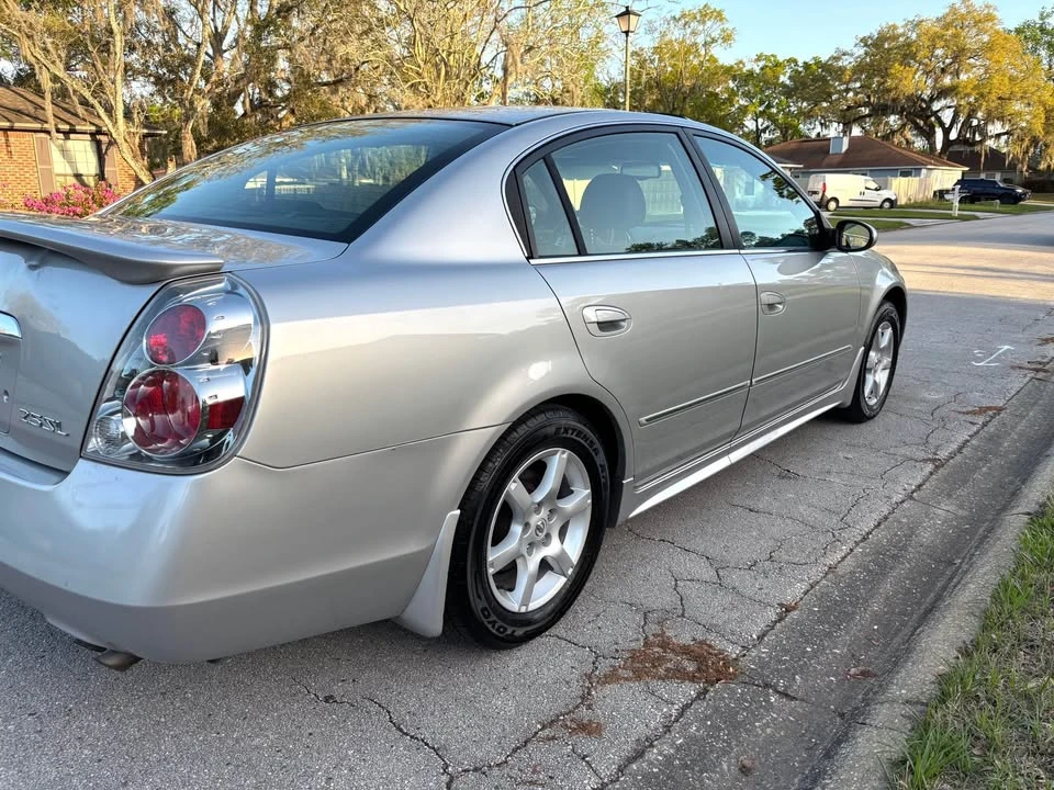 2005 Nissan Altima 3rd Gen - Image 4 of 19