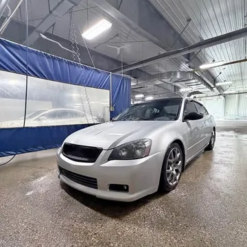 2005 Nissan Altima SE-R