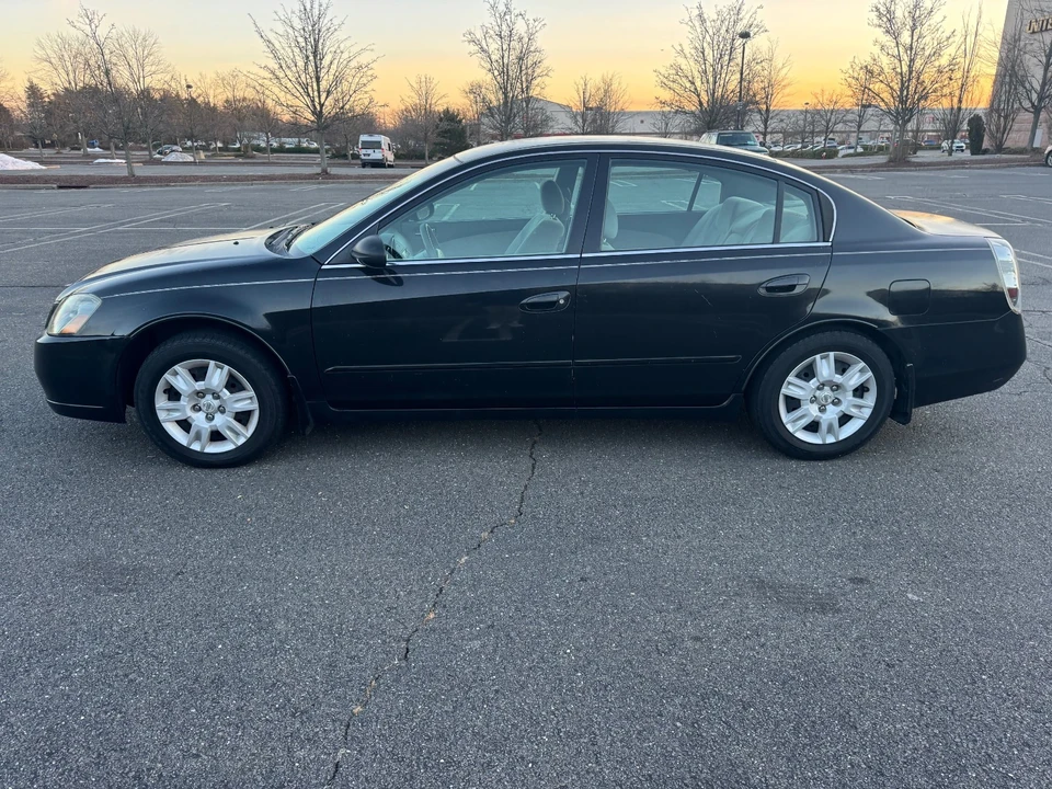 2005 Nissan Altima 3rd Gen - Image 5 of 20