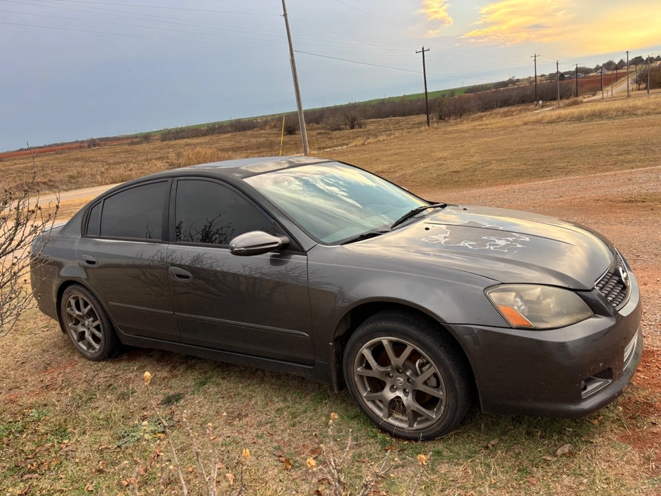 2005 Nissan Altima 3rd Gen - Image 5 of 9