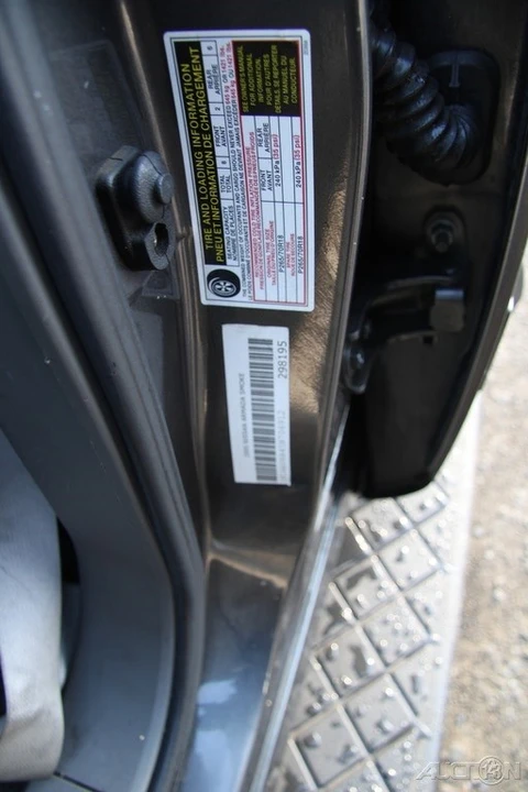 2005 Nissan Armada - Image 12 of 21
