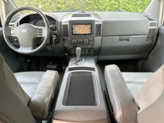 2005 Nissan Armada - Image 15 of 21