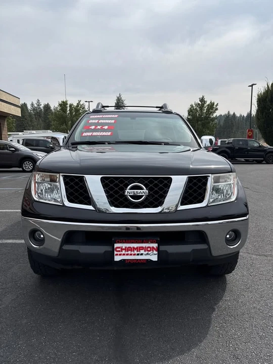 2005 Nissan Frontier 2nd Gen - Image 2 of 18