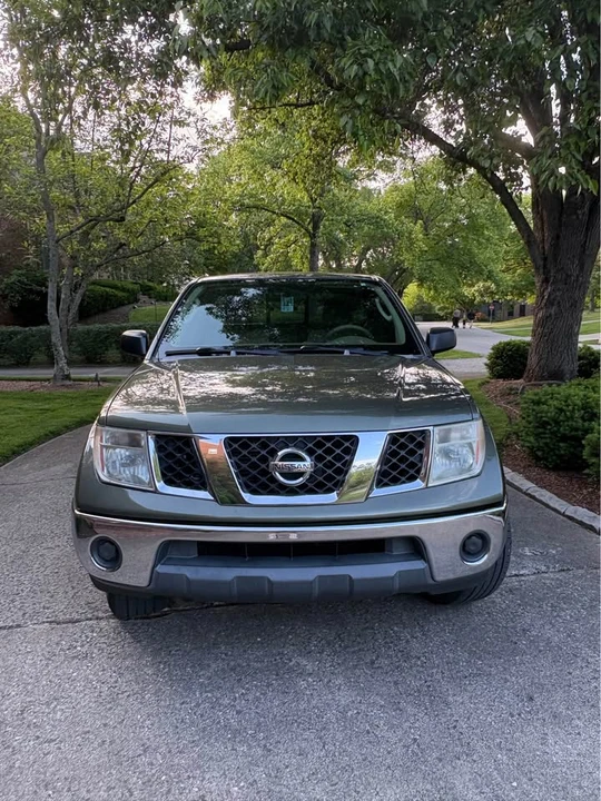 2005 Nissan Frontier 2nd Gen - Image 4 of 5