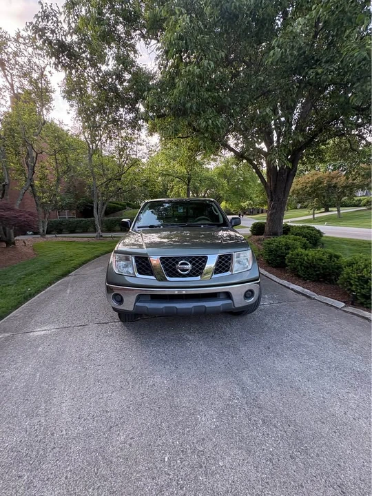 2005 Nissan Frontier 2nd Gen - Image 3 of 5