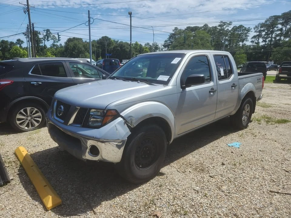 2005 Nissan Frontier 2nd Gen - Image 4 of 11