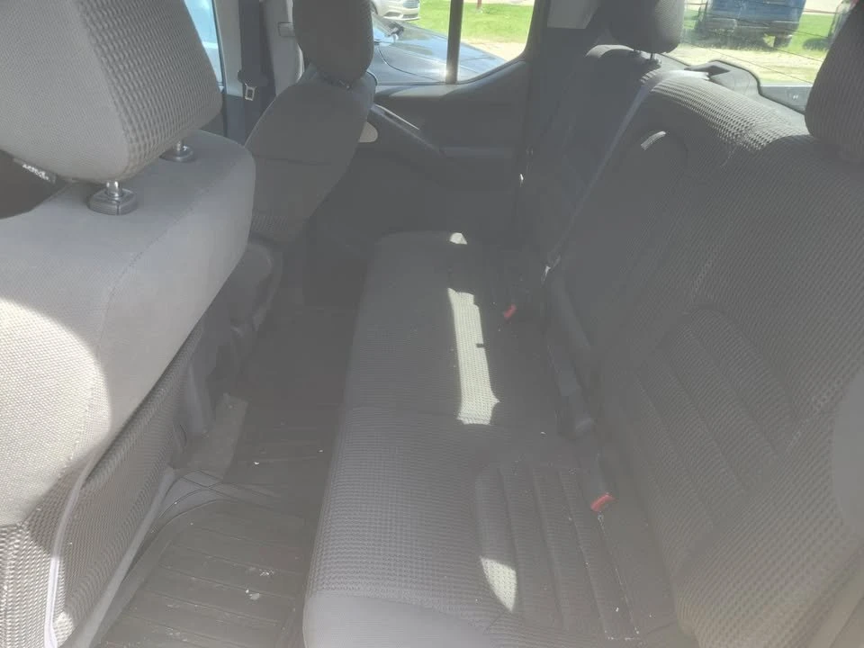2005 Nissan Frontier 2nd Gen - Image 8 of 11