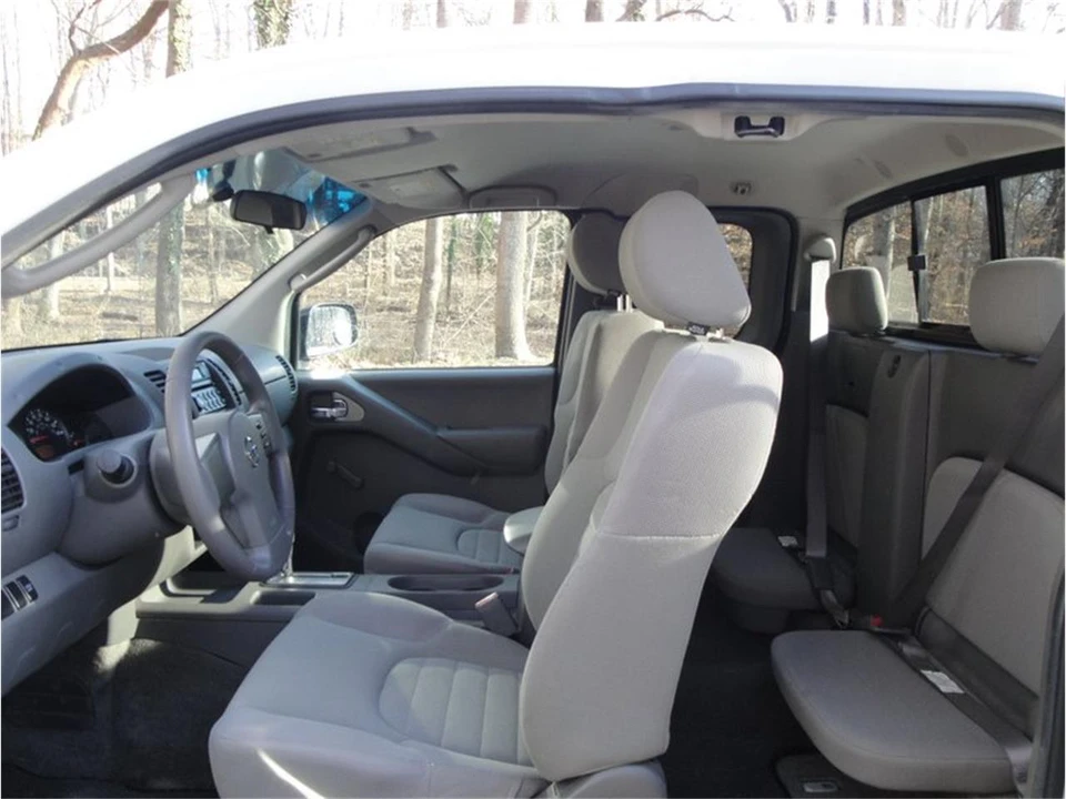 2005 Nissan Frontier 2nd Gen - Image 15 of 28