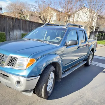 2005 Nissan Frontier Crew Cab Nismo Pickup 4D 5 ft
