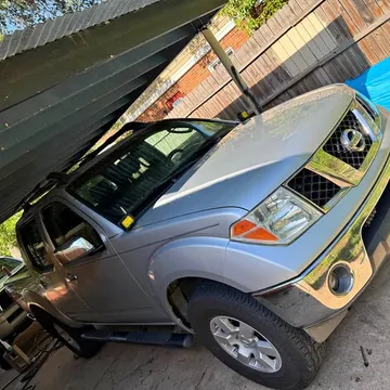 2005 Nissan Frontier Nismo Crew Cab