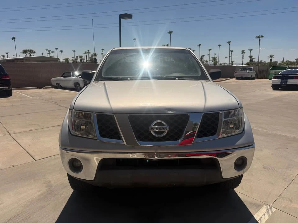 2005 Nissan Frontier 2nd Gen - Image 3 of 14