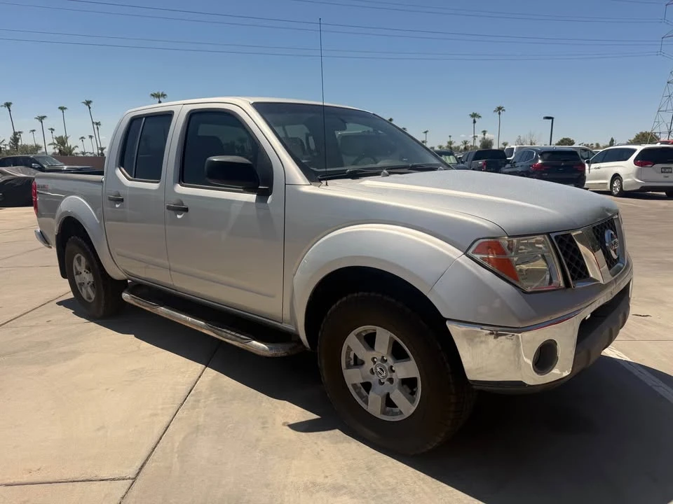 2005 Nissan Frontier 2nd Gen - Image 4 of 14