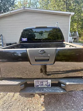 2005 Nissan Frontier Nismo Pickup 4D 5 ft