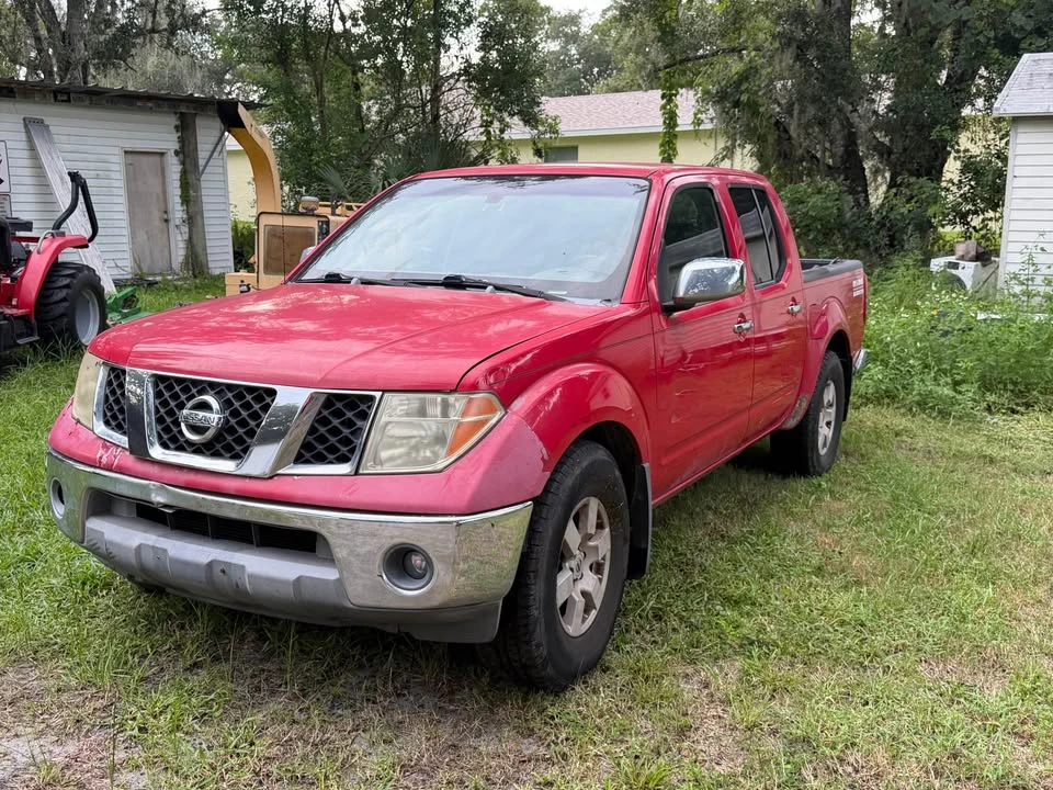 2005 Nissan Frontier 2nd Gen - Image 2 of 5