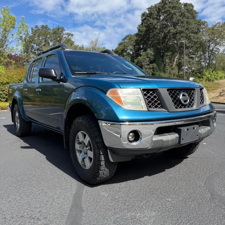 2005 Nissan Frontier 2nd Gen - Image 3 of 19