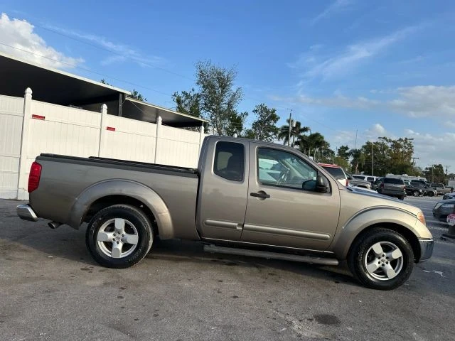 2005 Nissan Frontier 2nd Gen - Image 5 of 18