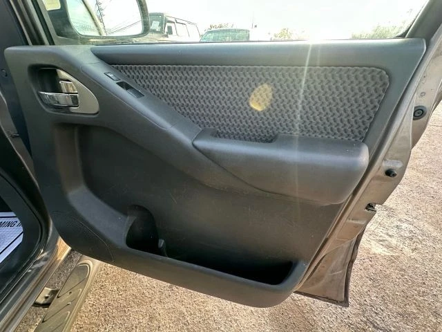 2005 Nissan Frontier 2nd Gen - Image 18 of 18