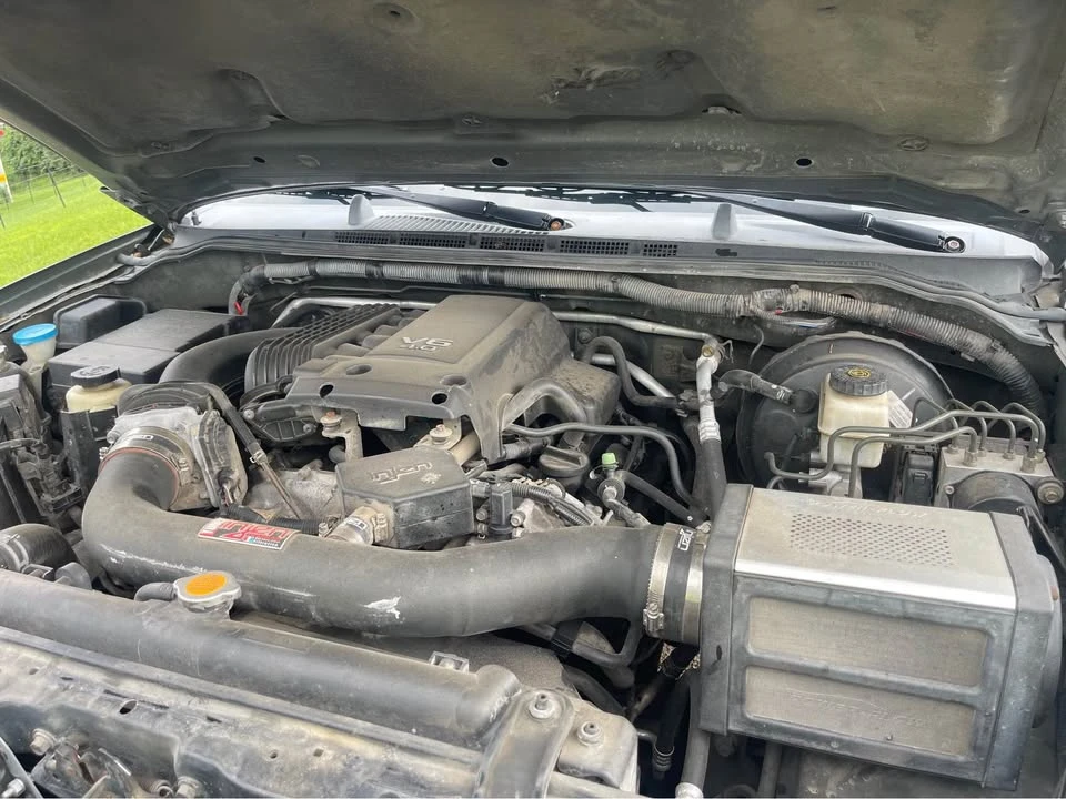 2005 Nissan Frontier 2nd Gen - Image 2 of 5