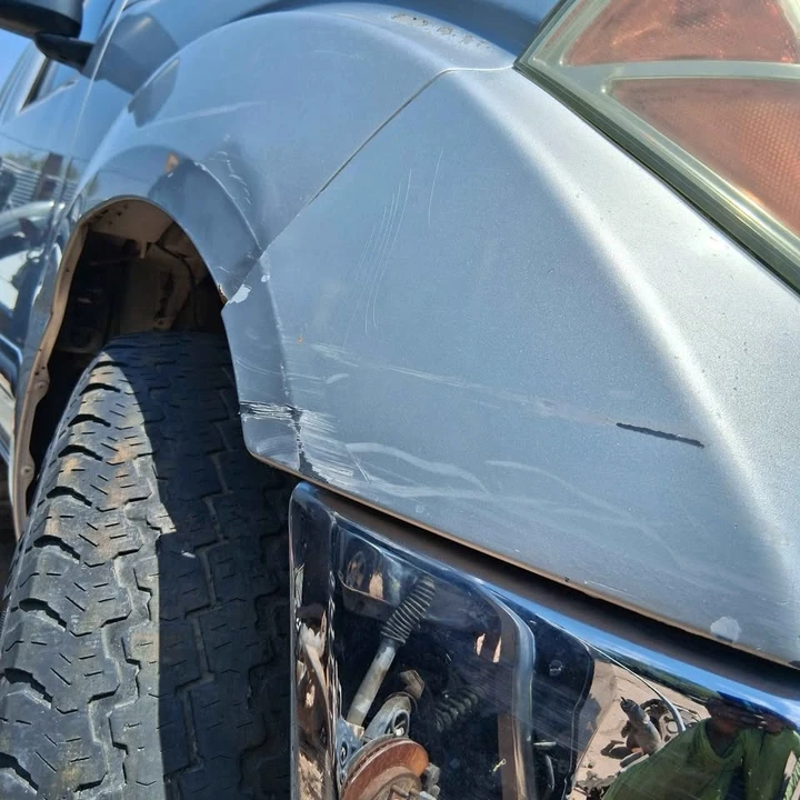 2005 Nissan Frontier 2nd Gen - Image 11 of 19