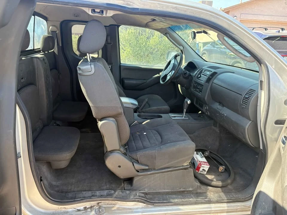 2005 Nissan Frontier 2nd Gen - Image 9 of 19