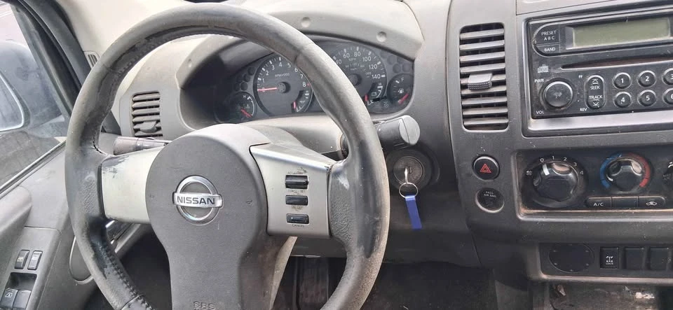 2005 Nissan Frontier 2nd Gen - Image 16 of 19