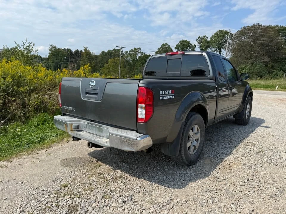 2005 Nissan Frontier 2nd Gen - Image 5 of 12