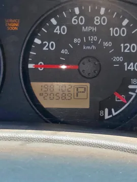 2005 Nissan Frontier King Cab Pickup