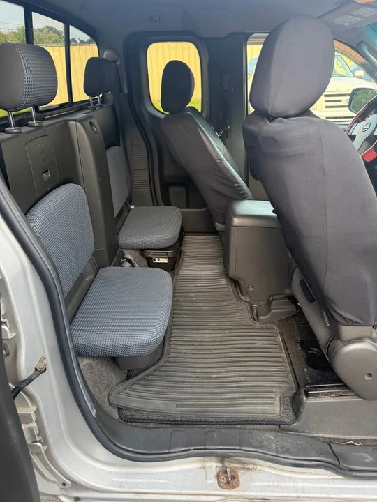 2005 Nissan Frontier 2nd Gen - Image 13 of 13