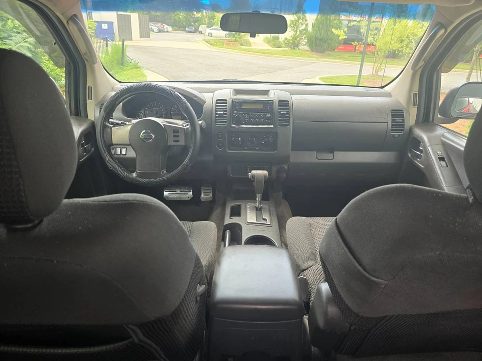 2005 Nissan Frontier 2nd Gen - Image 17 of 21