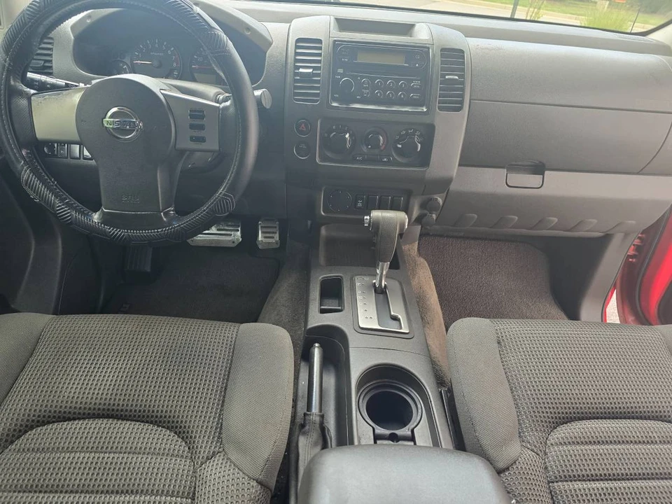 2005 Nissan Frontier 2nd Gen - Image 15 of 21