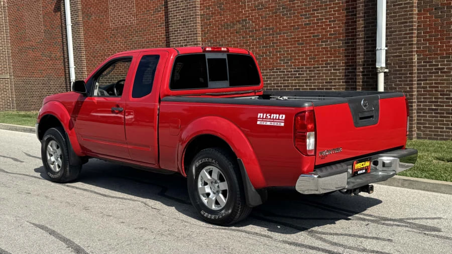 2005 Nissan Frontier 2nd Gen - Image 3 of 9