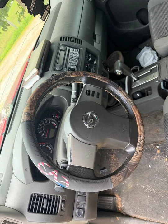2005 Nissan Frontier 2nd Gen - Image 4 of 5