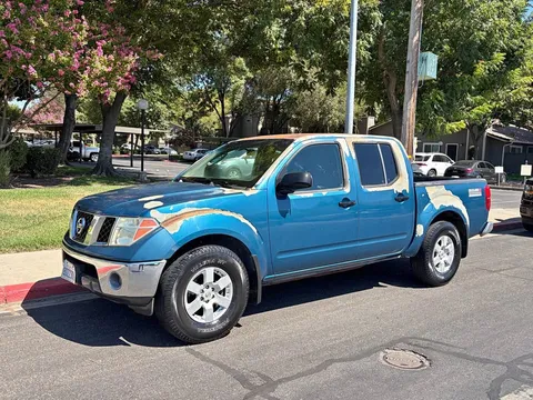 2005 Nissan Frontier Nismo Pickup 4D 5 ft