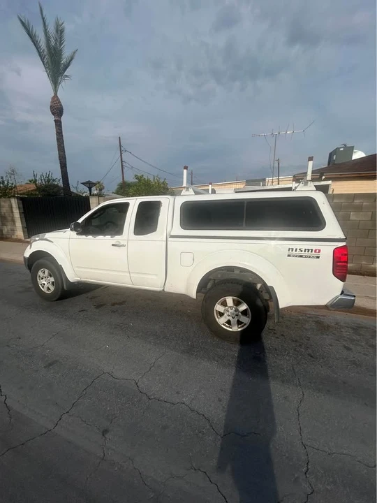 2005 Nissan Frontier 2nd Gen - Image 5 of 6
