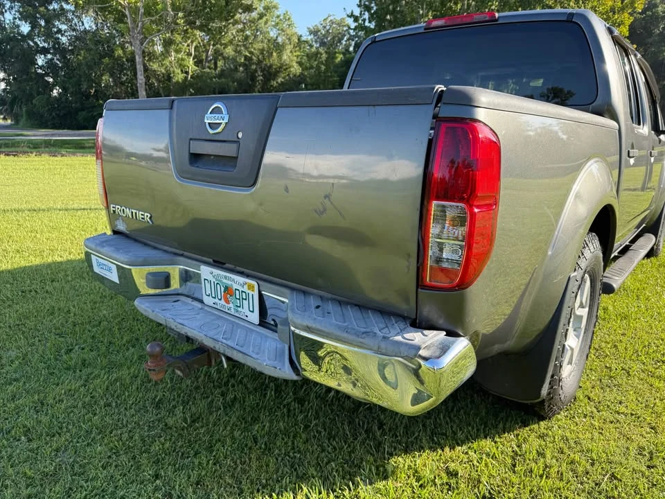 2005 Nissan Frontier 2nd Gen - Image 14 of 18