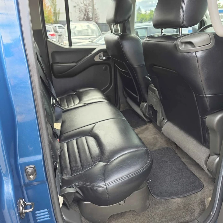 2005 Nissan Frontier 2nd Gen - Image 15 of 18