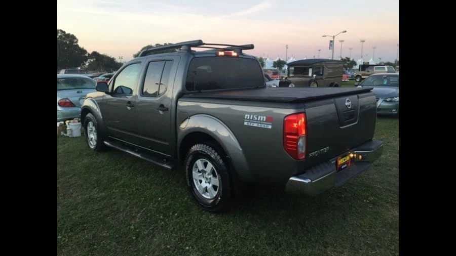 2005 Nissan Frontier 2nd Gen - Image 2 of 5