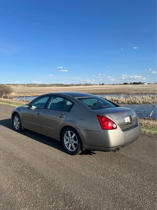 2005 Nissan Maxima 6th Gen - Image 3 of 10