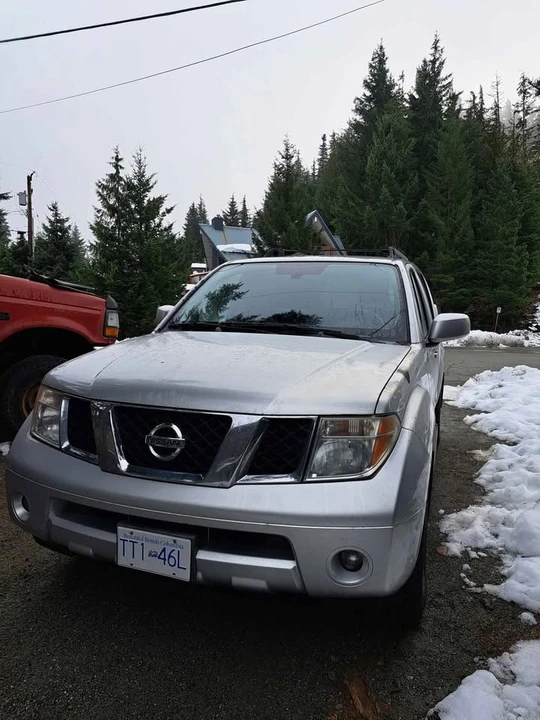 2005 Nissan Pathfinder 3rd Gen - Image 6 of 6